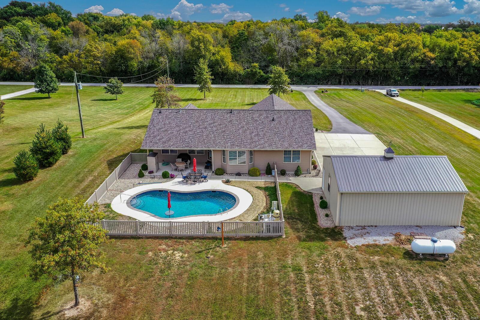 5967 Staunton Road Edwardsville, IL 62025 - Photo 42 of 43