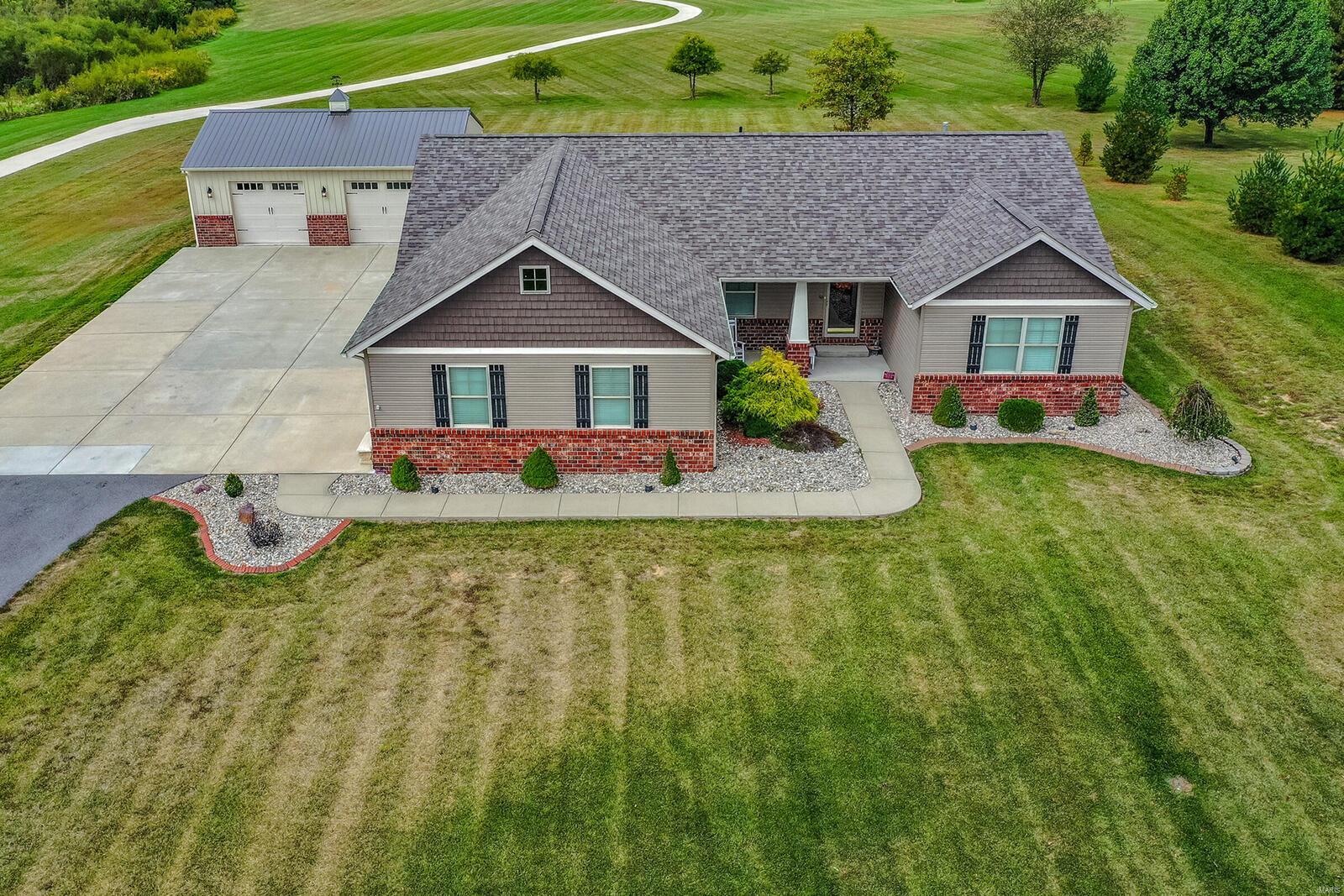5967 Staunton Road Edwardsville, IL 62025 - Photo 8 of 43