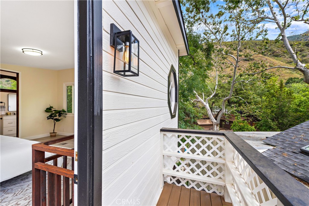 29229 Hazel Bell Drive Silverado, CA 92676 - Photo 31 of 39 a view of balcony