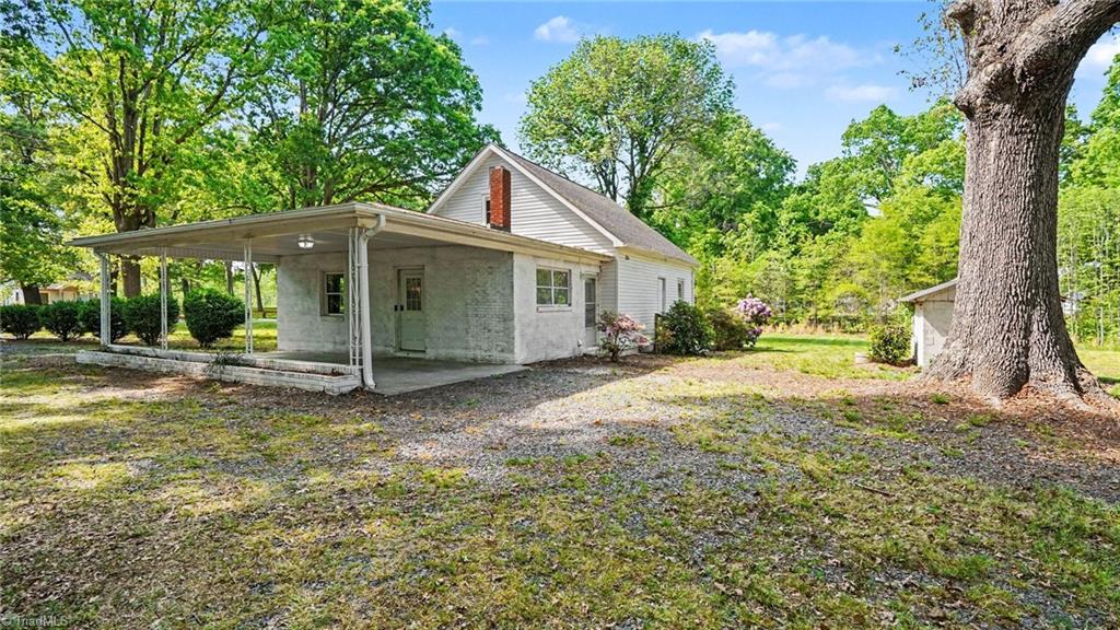 3666 Old 421 Road Liberty, NC 27298 - Photo 22 of 25