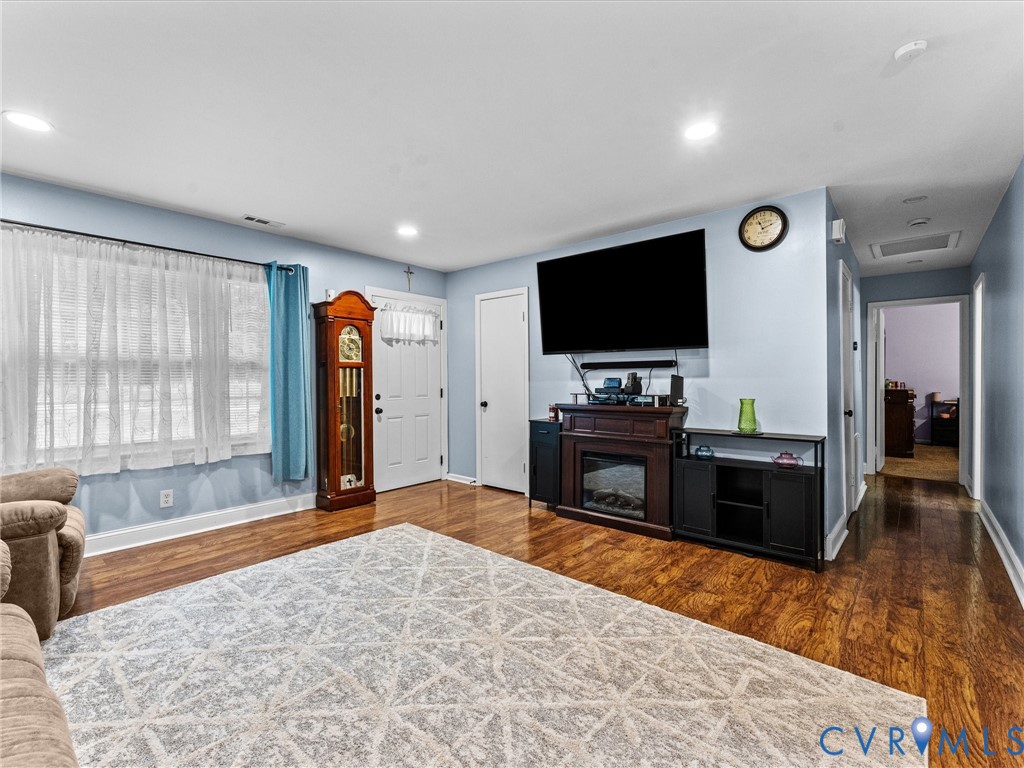 2436 Old Bermuda Hundred Road Chester, VA 23836 - Photo 9 of 30