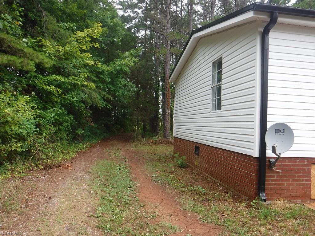 533 Biesecker Road Lexington, NC 27295 - Photo 7 of 23 Gallery Image 7