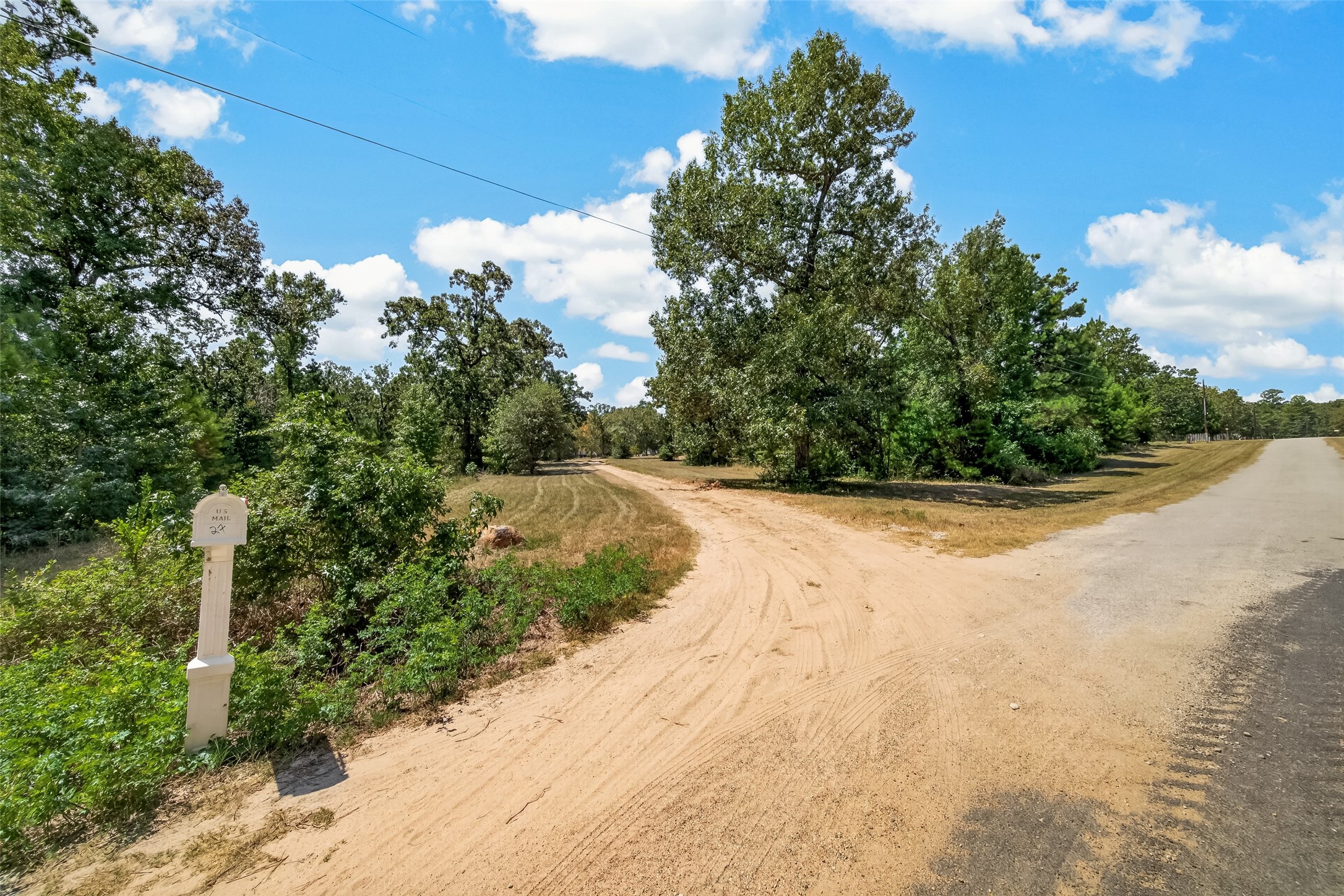 27 Pinedale Subdivision Road Huntsville, TX 77320 - Photo 7 of 22 Gallery Image 7