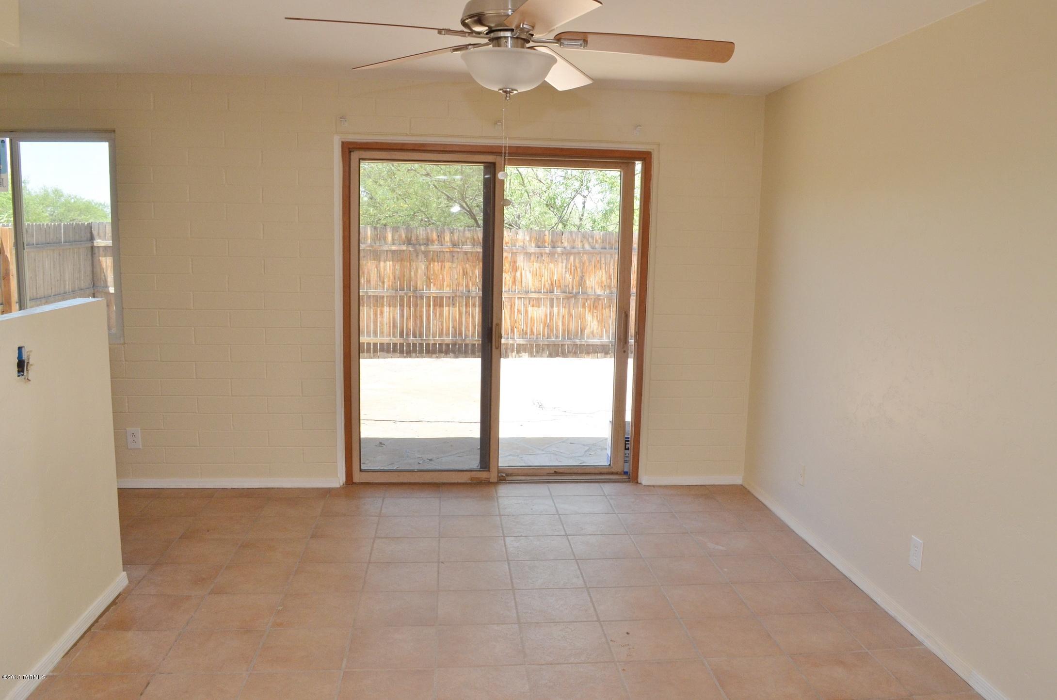 2380 North Kimberlee Road Tucson, AZ 85749 - Photo 9 of 26 Gallery Image 9