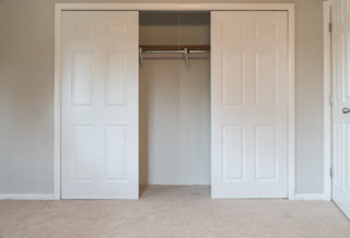 18406 Bock Road Lansing, IL 60438 - Photo 9 of 20 a view of an empty room