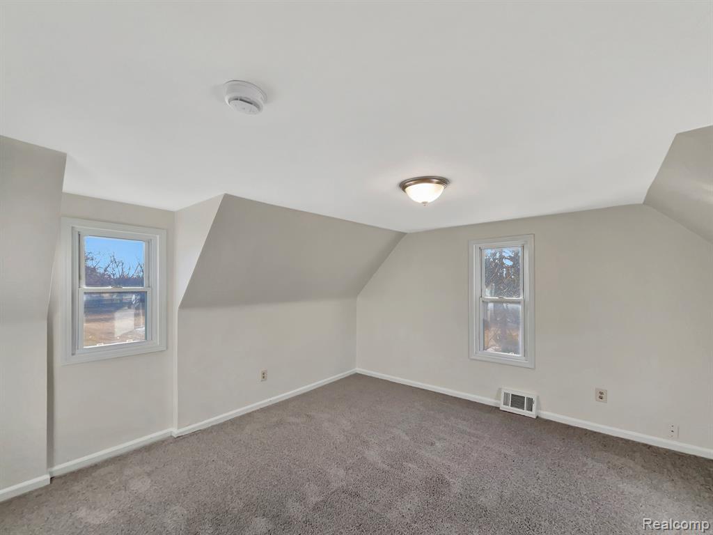 21311 Evergreen Road Southfield, MI 48075 - Photo 16 of 21 Gallery Image 16