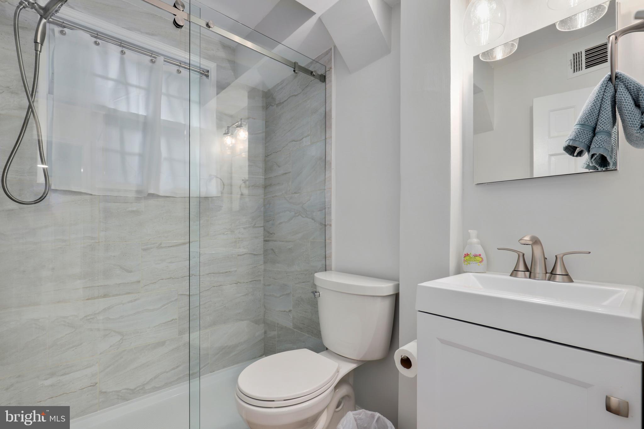 1220 Portner Road Alexandria, VA 22314 - Photo 24 of 54