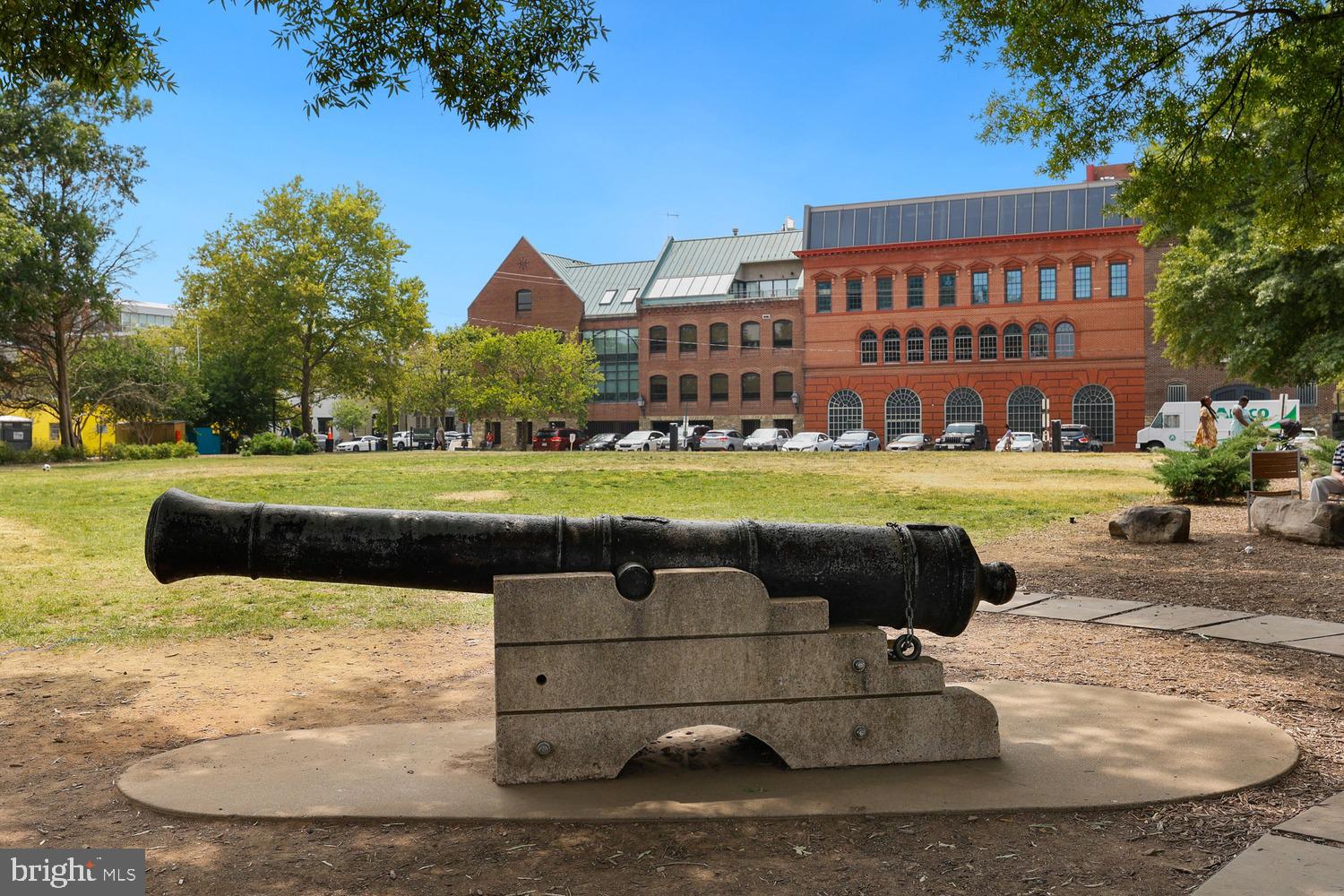 1220 Portner Road Alexandria, VA 22314 - Photo 43 of 54