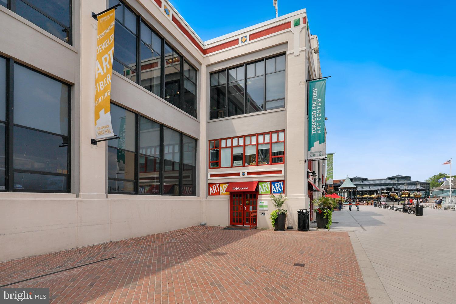 1220 Portner Road Alexandria, VA 22314 - Photo 46 of 54