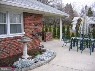 625 Sproul Road Villanova, PA 19085 - Photo 5 of 6