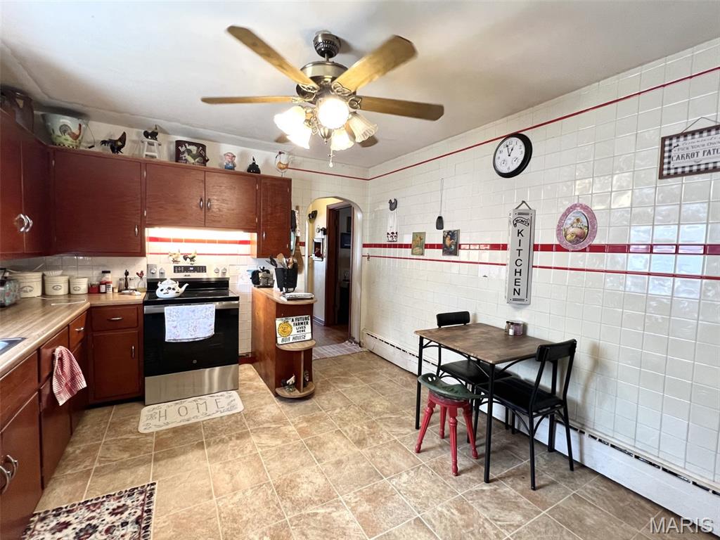 715 Springfield Road Gillespie, IL 62033 - Photo 13 of 28