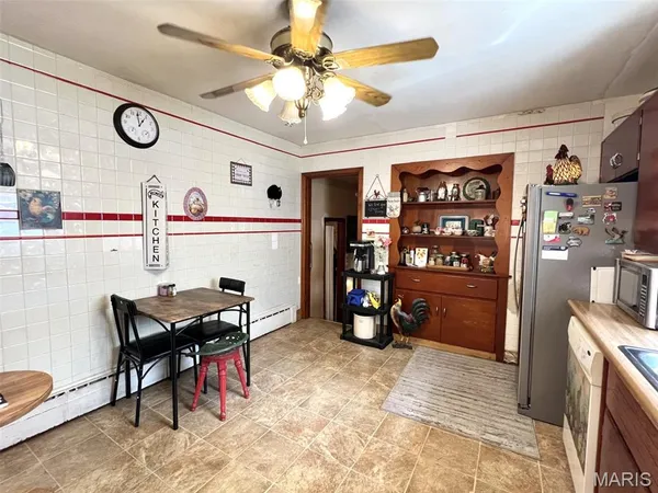 $99,900 | 715 Springfield Road, Gillespie, IL 62033