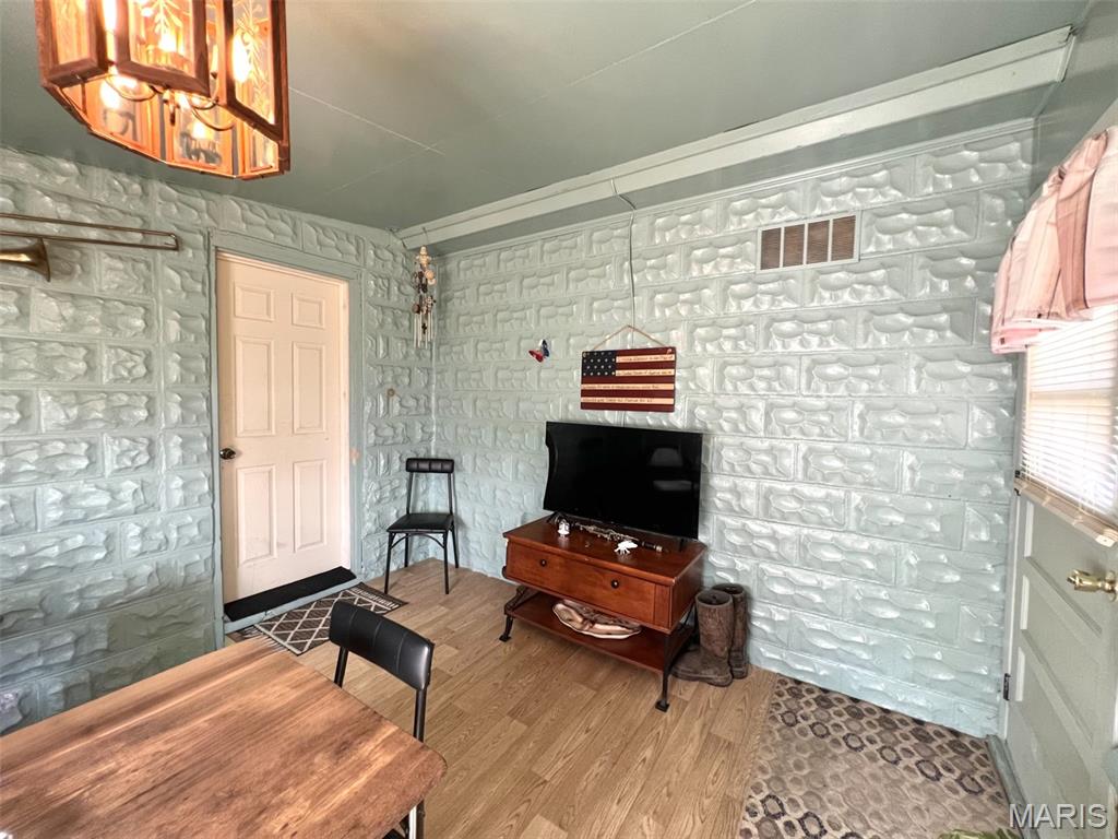 715 Springfield Road Gillespie, IL 62033 - Photo 24 of 28