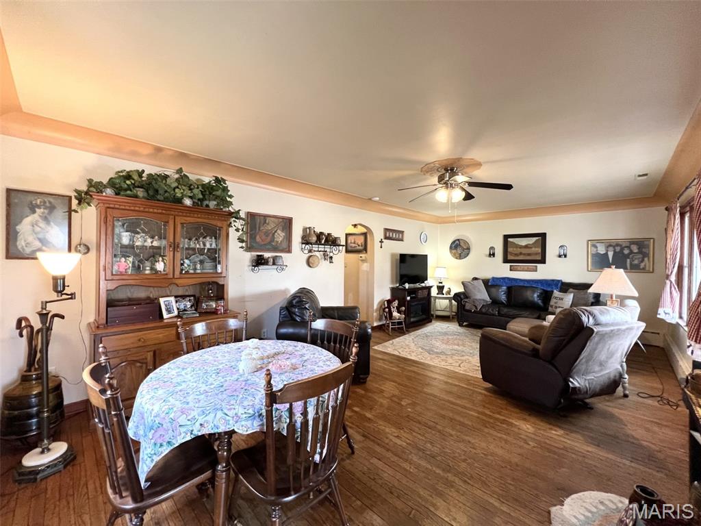 715 Springfield Road Gillespie, IL 62033 - Photo 8 of 28