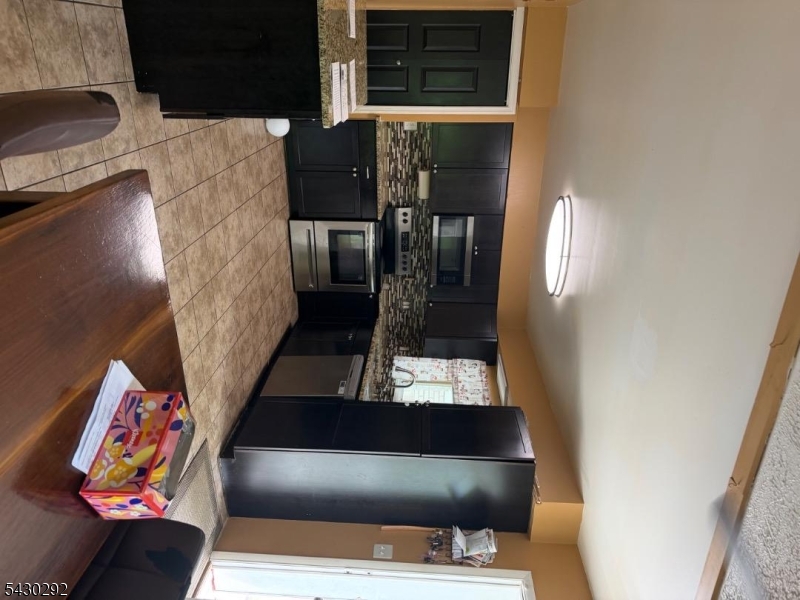 775 Tabor Road Morris Plains, NJ 07950 - Photo 18 of 21