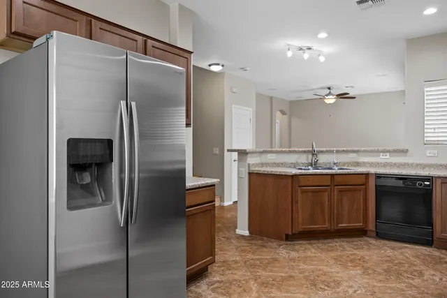 $260,000 | 9422 South 33rd Drive, Laveen, AZ 85339