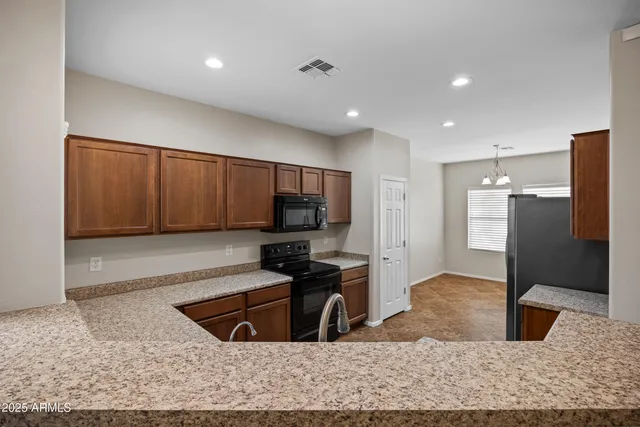 $260,000 | 9422 South 33rd Drive, Laveen, AZ 85339