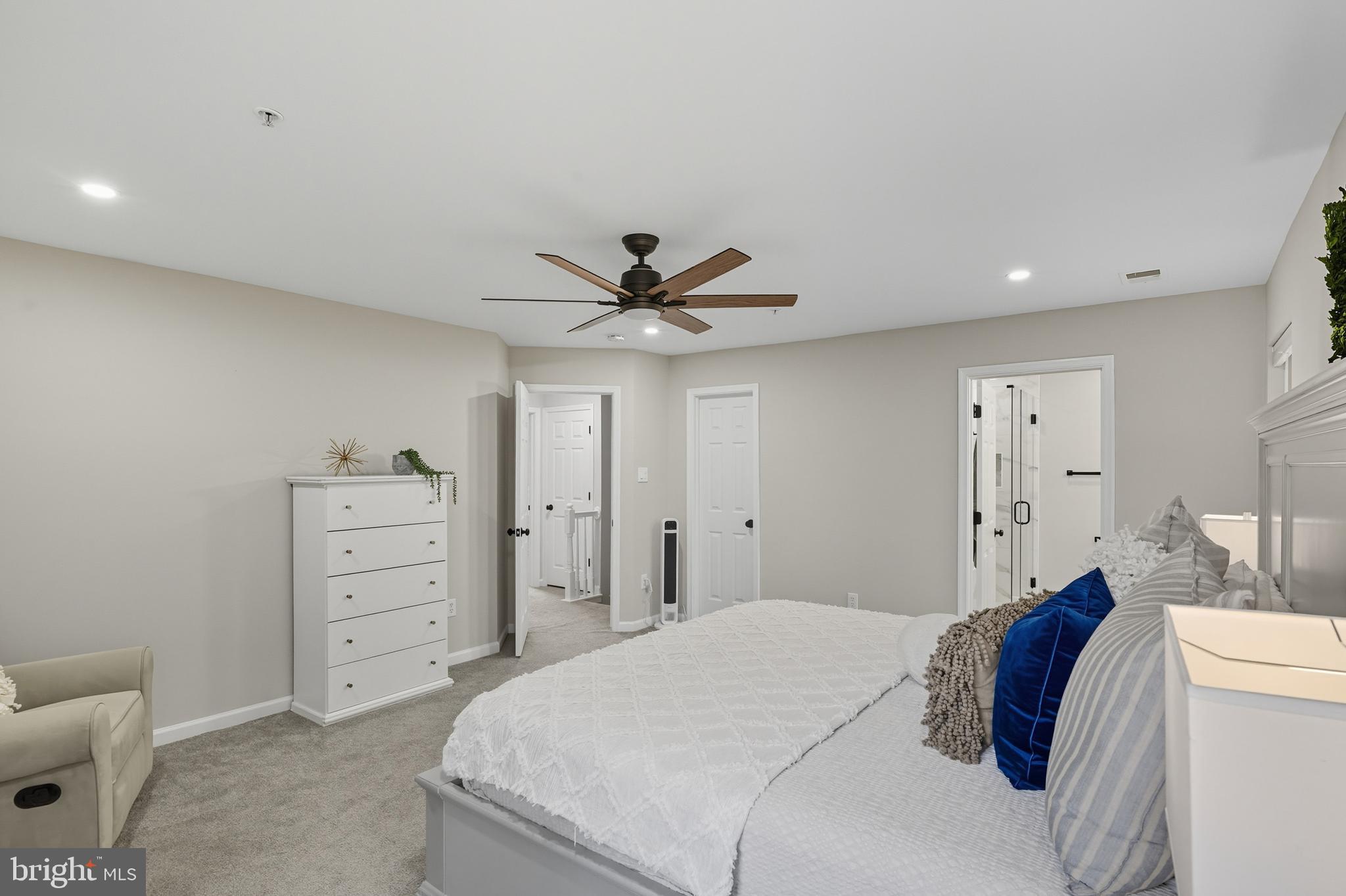 3100 Hillside Avenue Cheverly, MD 20785 - Photo 23 of 58 a bedroom with a bed and a couch