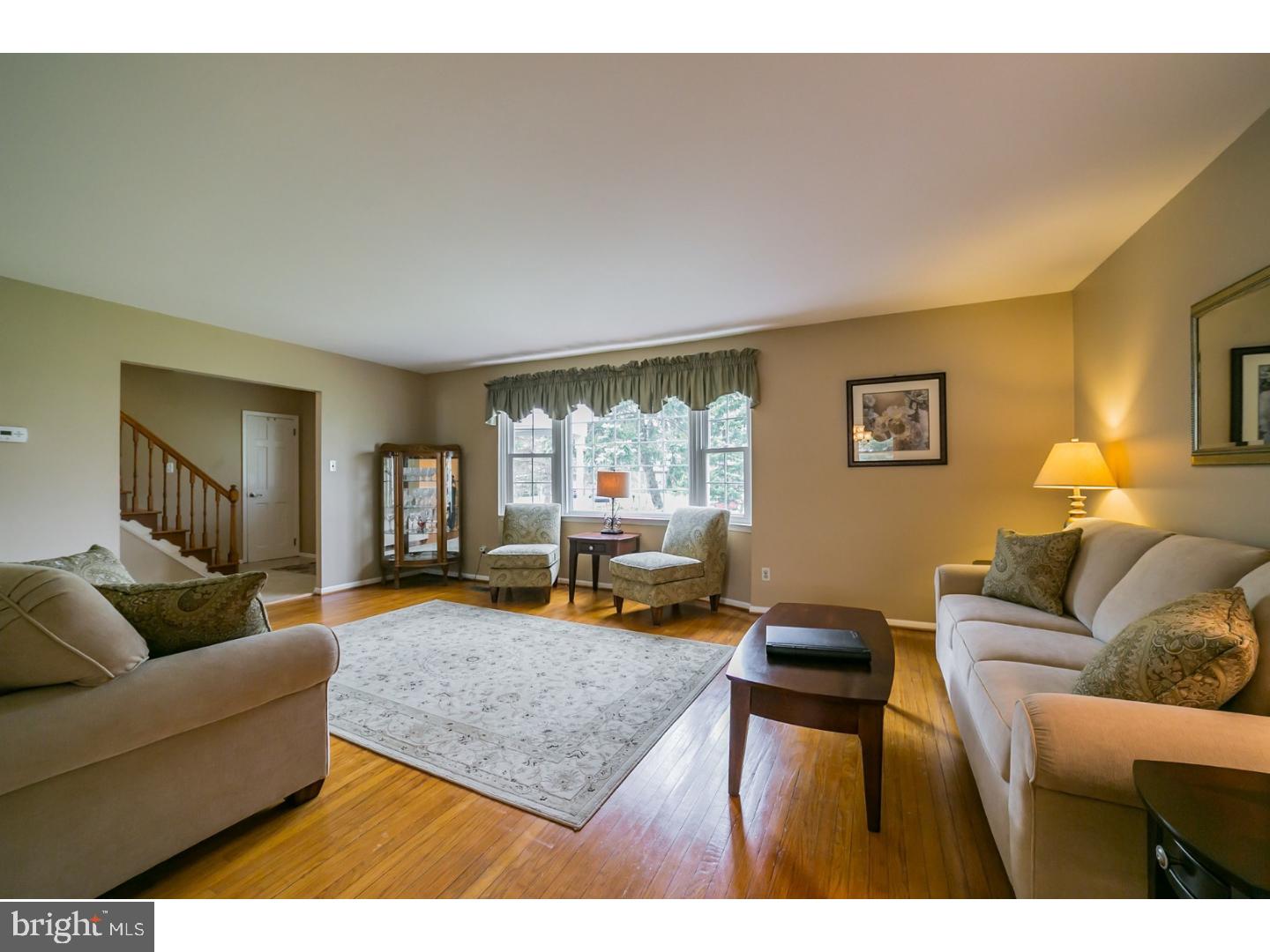 2243 Hedgewood Road Hatfield, PA 19440 - Photo 3 of 25 Gallery Image 3