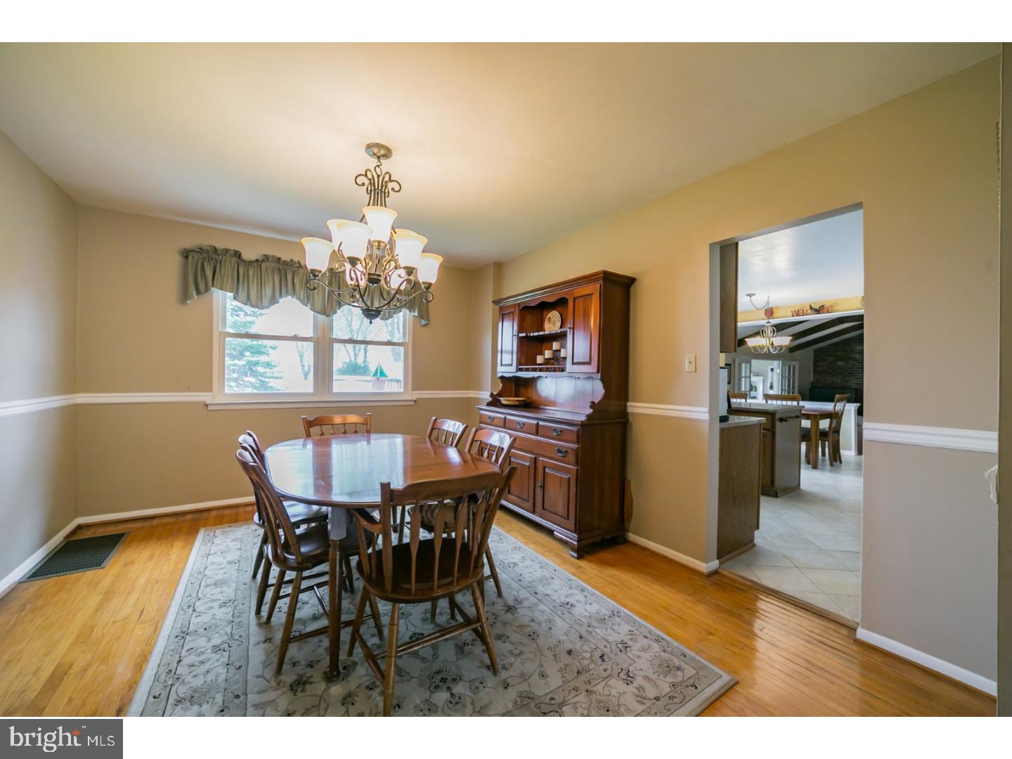 2243 Hedgewood Road Hatfield, PA 19440 - Photo 5 of 25 Gallery Image 5