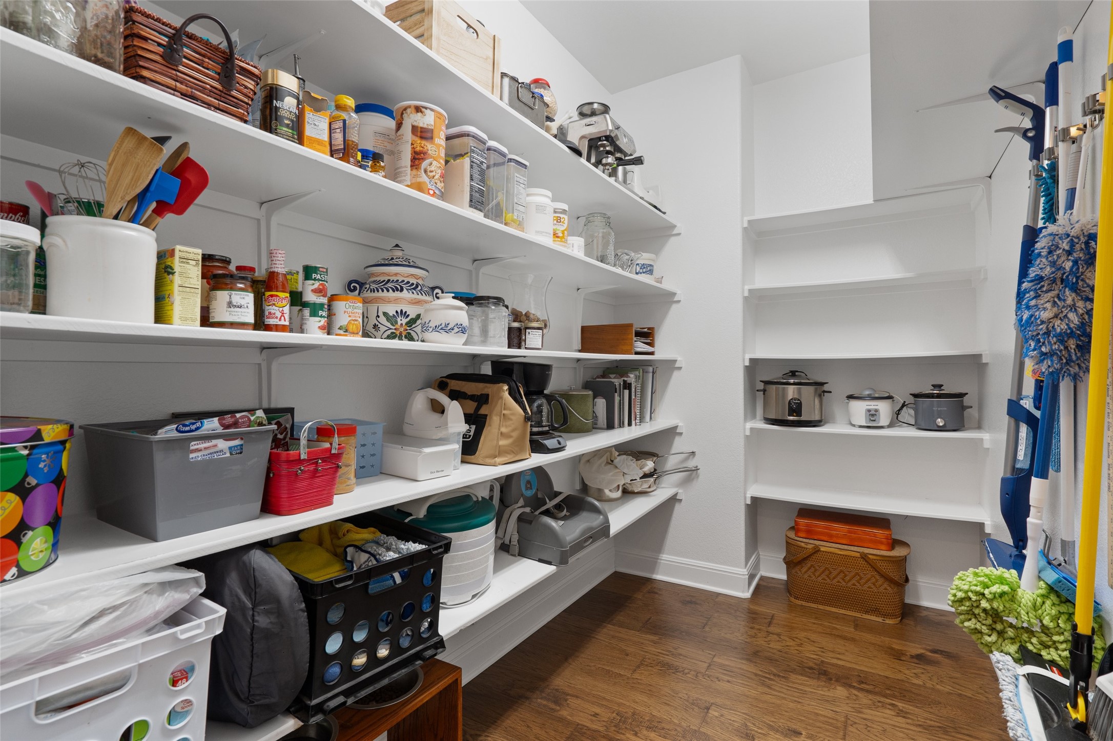 164 Milestone Road Liberty Hill, TX 78642 - Photo 15 of 40 Huge walk in pantry!