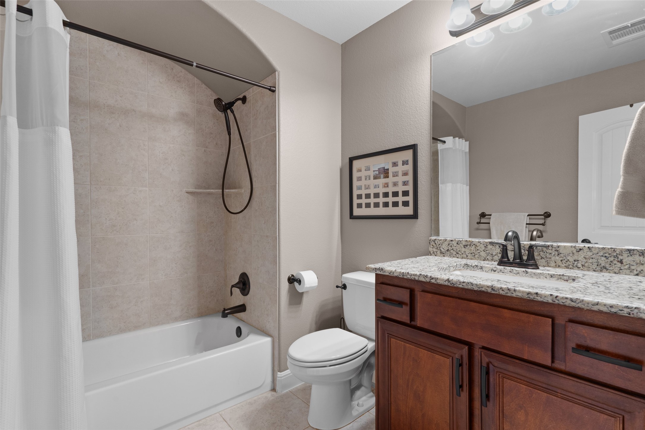 164 Milestone Road Liberty Hill, TX 78642 - Photo 26 of 40 Full bathroom on the second floor