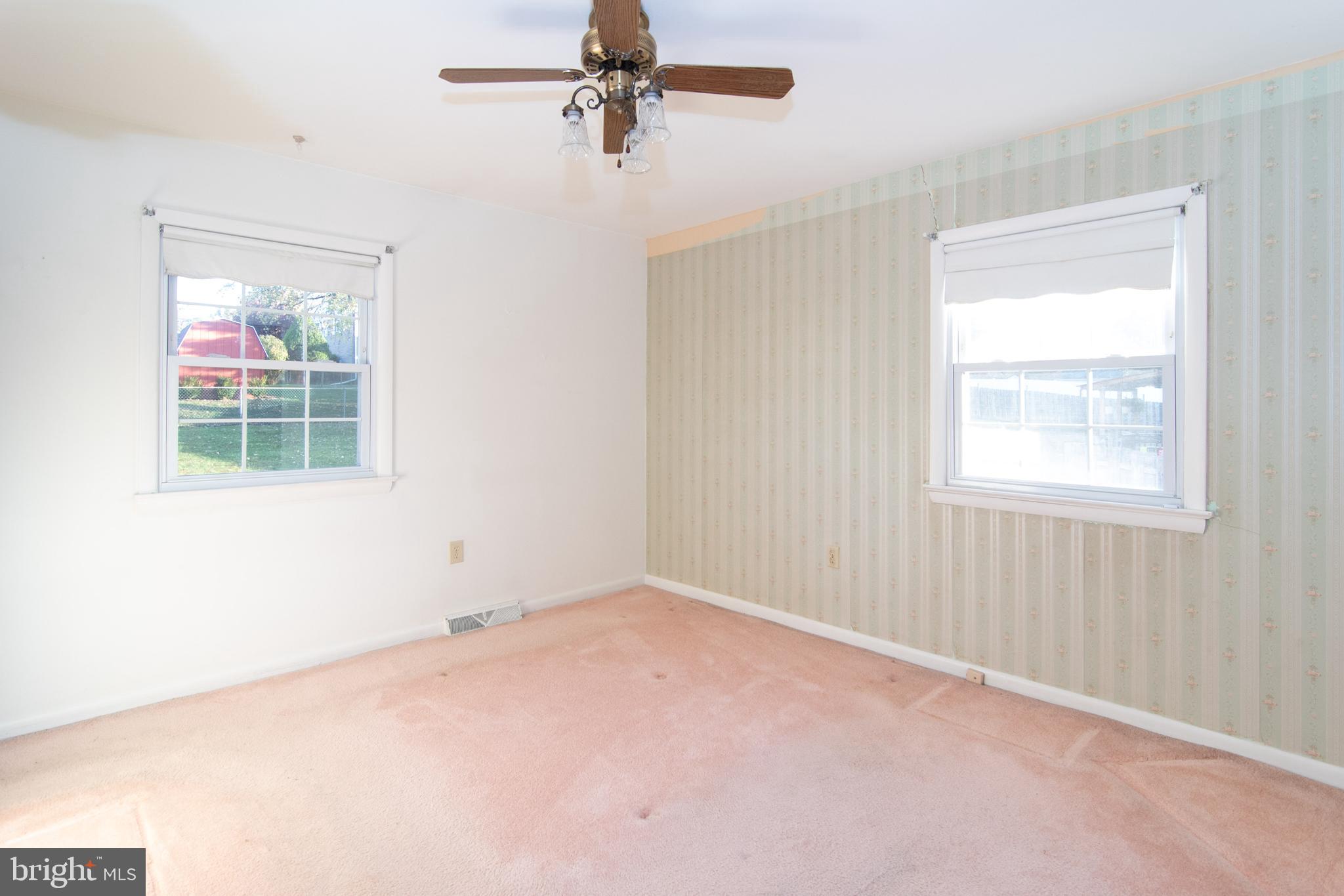 7602 Brooklyn Bridge Road Laurel, MD 20707 - Photo 18 of 36 Owner's bedrooms