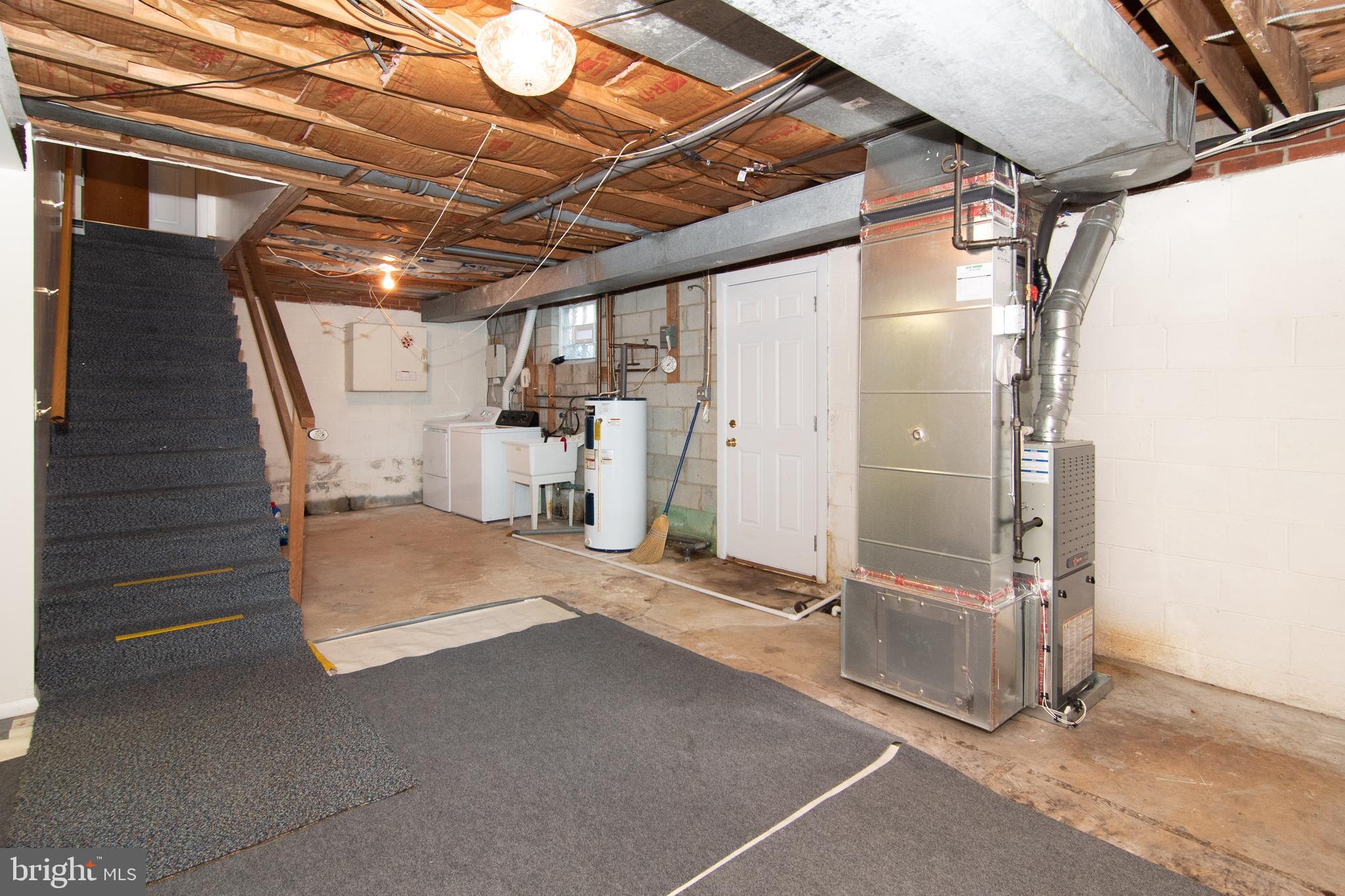 7602 Brooklyn Bridge Road Laurel, MD 20707 - Photo 29 of 36 Trane HVAC (2012)