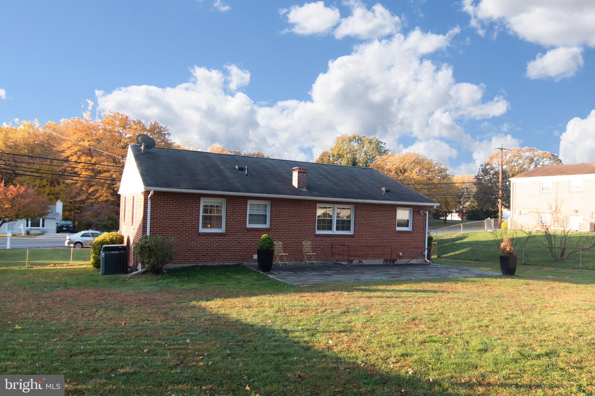 7602 Brooklyn Bridge Road Laurel, MD 20707 - Photo 35 of 36 All brick construction
