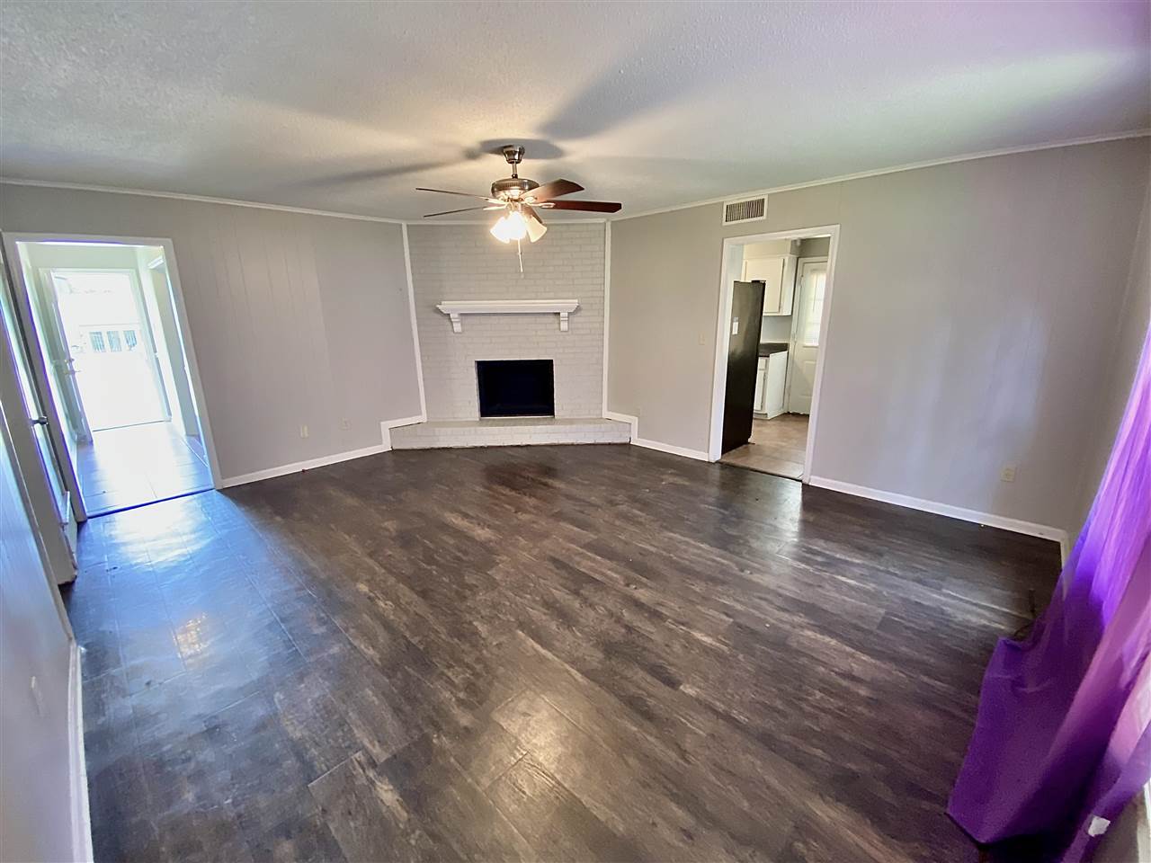 2980 Meadowfair Road Memphis, TN 38118 - Photo 3 of 22 Gallery Image 3