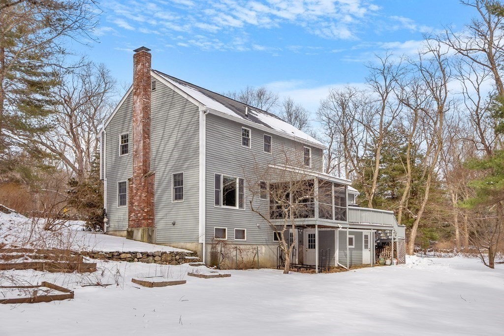460 Littlefield Road Boxborough, MA 01719 - Photo 2 of 41 a street view along with residential houses