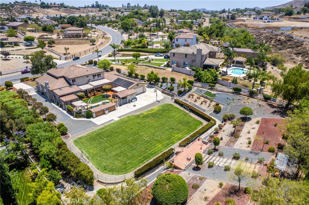 18309 Hollowtree Lane Riverside, CA 92504 - Photo 24 of 24