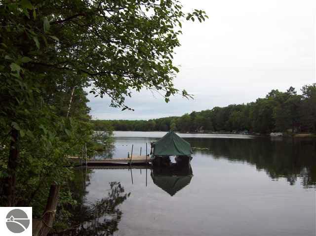 625 Dyer Road Rose City, MI 48654 - Photo 5 of 8 1751381-4.JPG