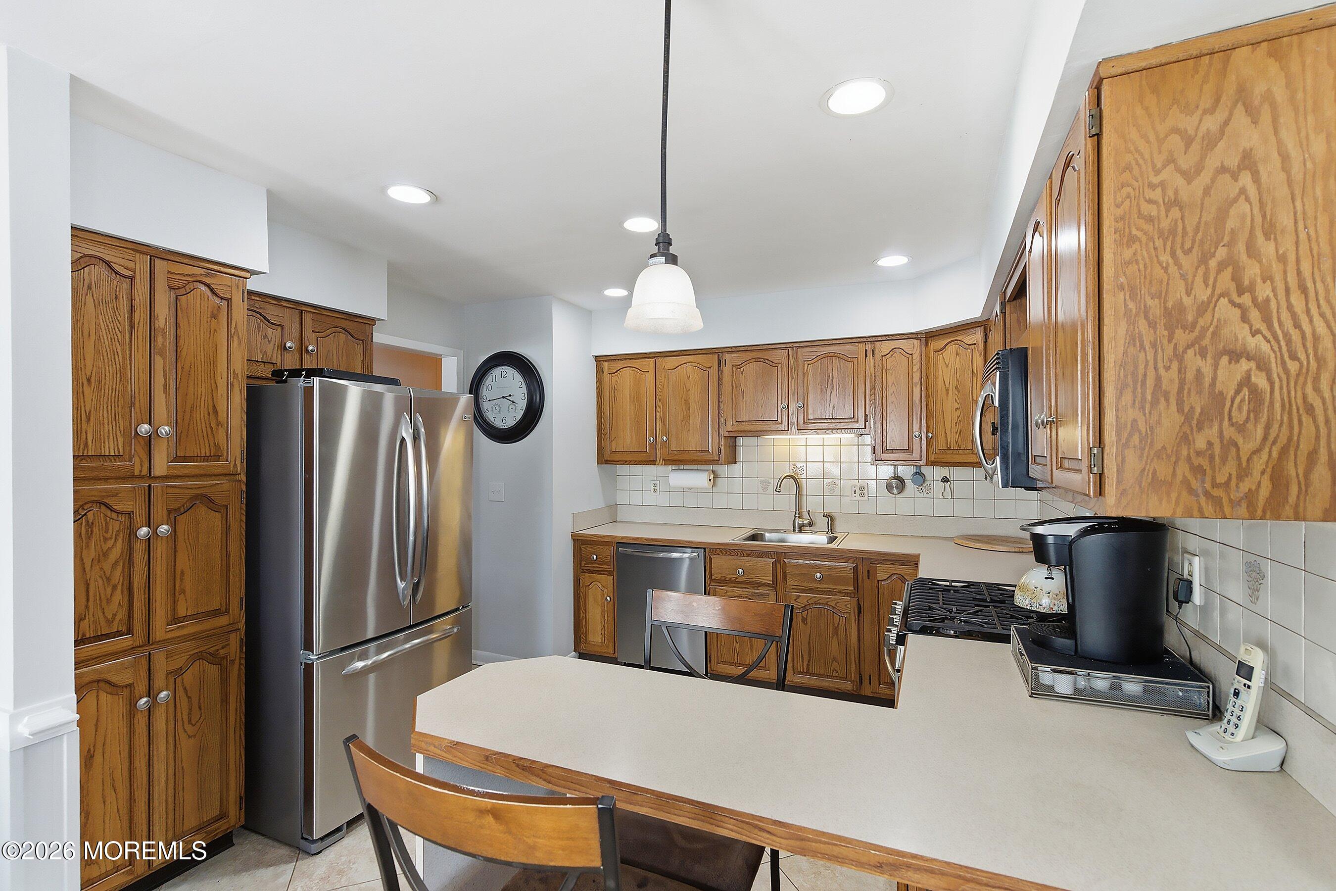 1846 Riviera Parkway Point Pleasant, NJ 08742 - Photo 14 of 66 17-Kitchen 1A