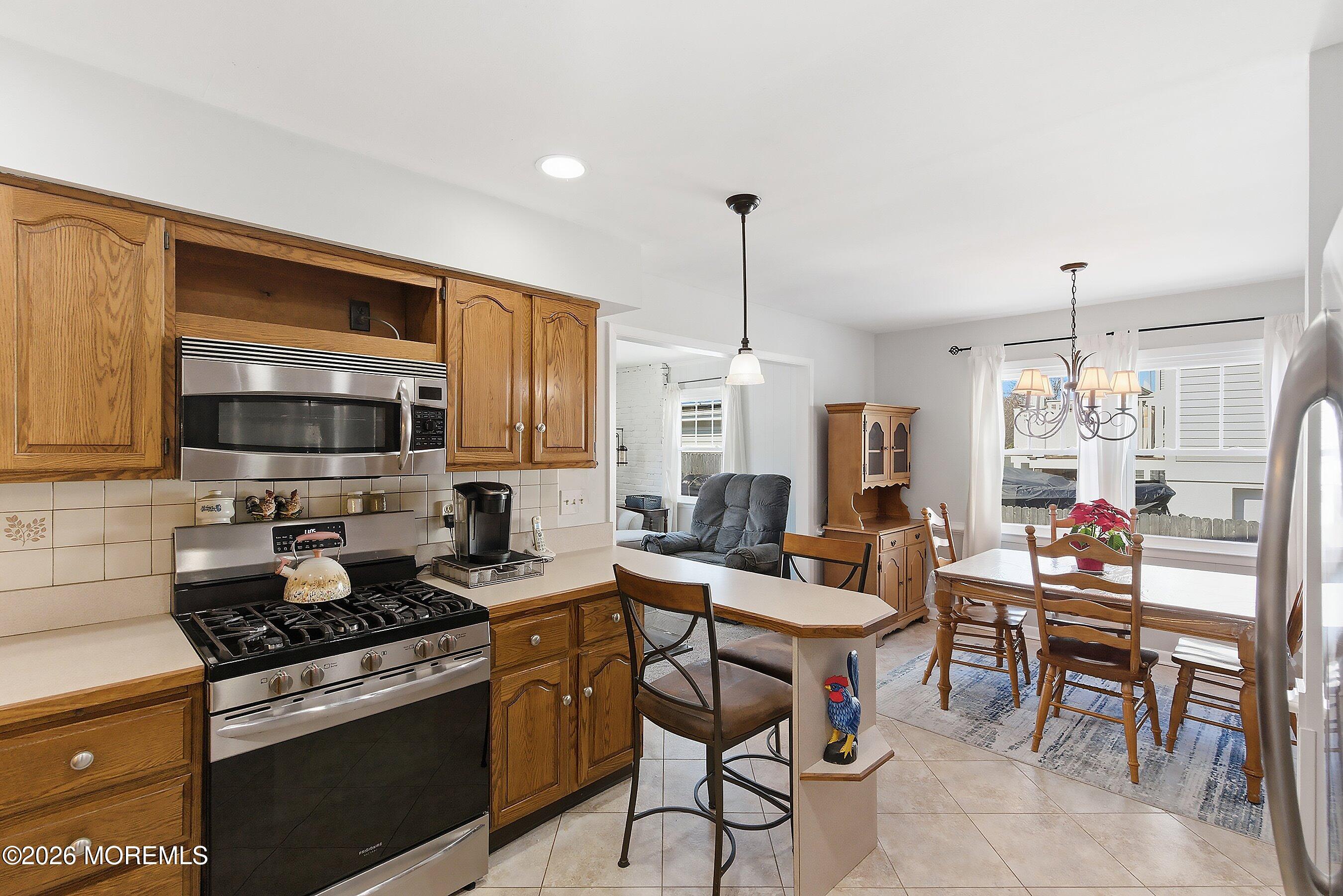 1846 Riviera Parkway Point Pleasant, NJ 08742 - Photo 16 of 66 19-Kitchen 1C