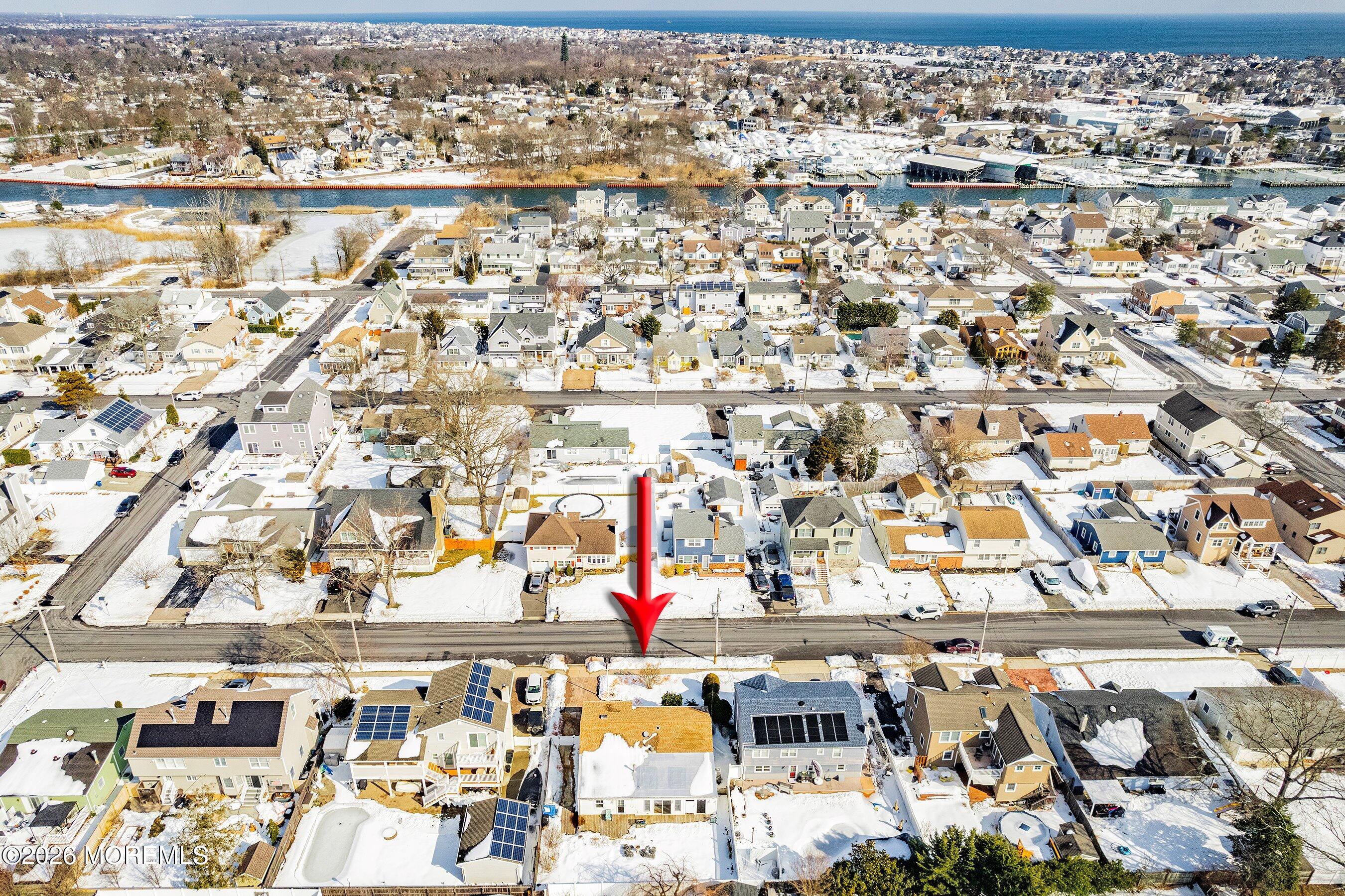 1846 Riviera Parkway Point Pleasant, NJ 08742 - Photo 42 of 66 42-Back Aerial with arrow