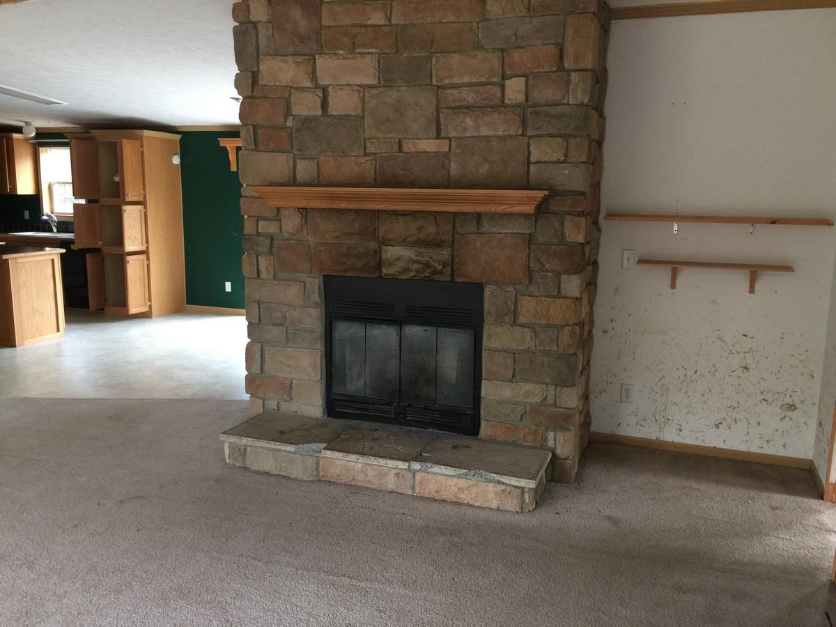 594 Phelps Road Northeast Kalkaska, MI 49646 - Photo 4 of 23 1830621-3.JPG