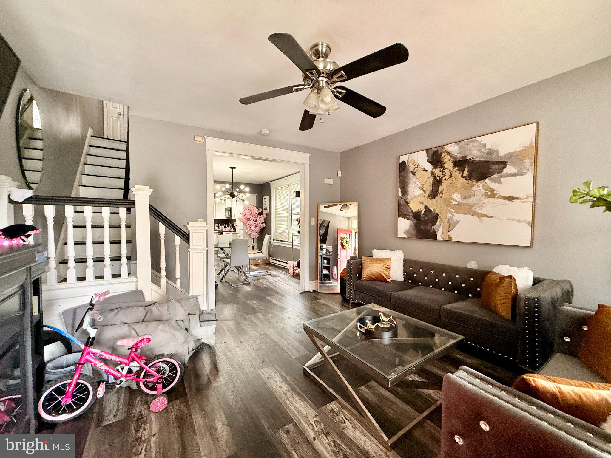 1019 Butler Street Chester, PA 19013 - Photo 4 of 24