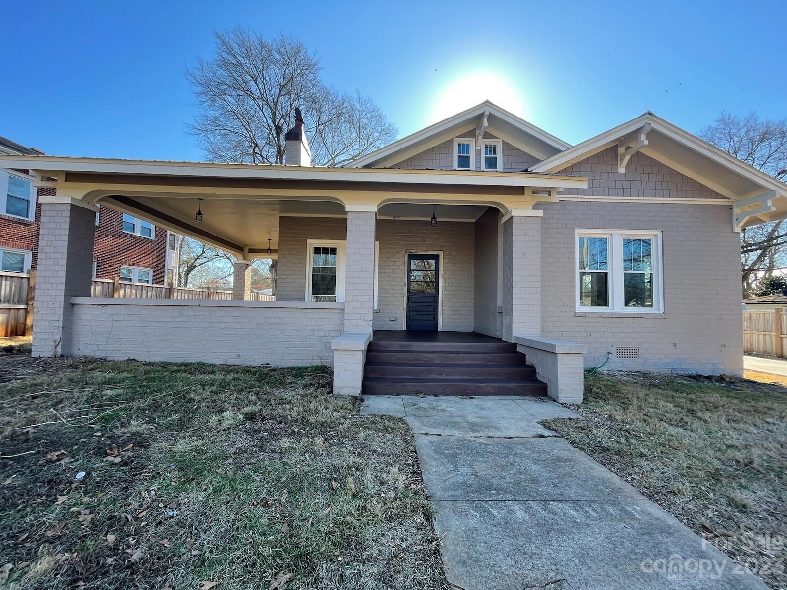 704 West Marion St  