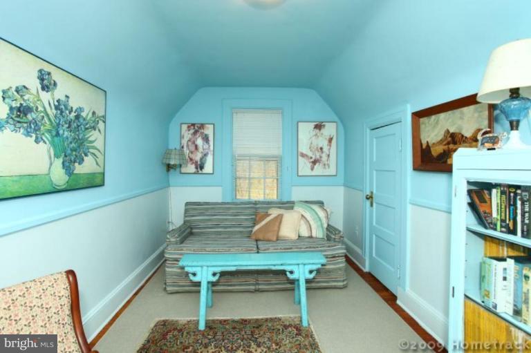 1018 St Georges Road Baltimore, MD 21210 - Photo 13 of 15 Bedroom #5