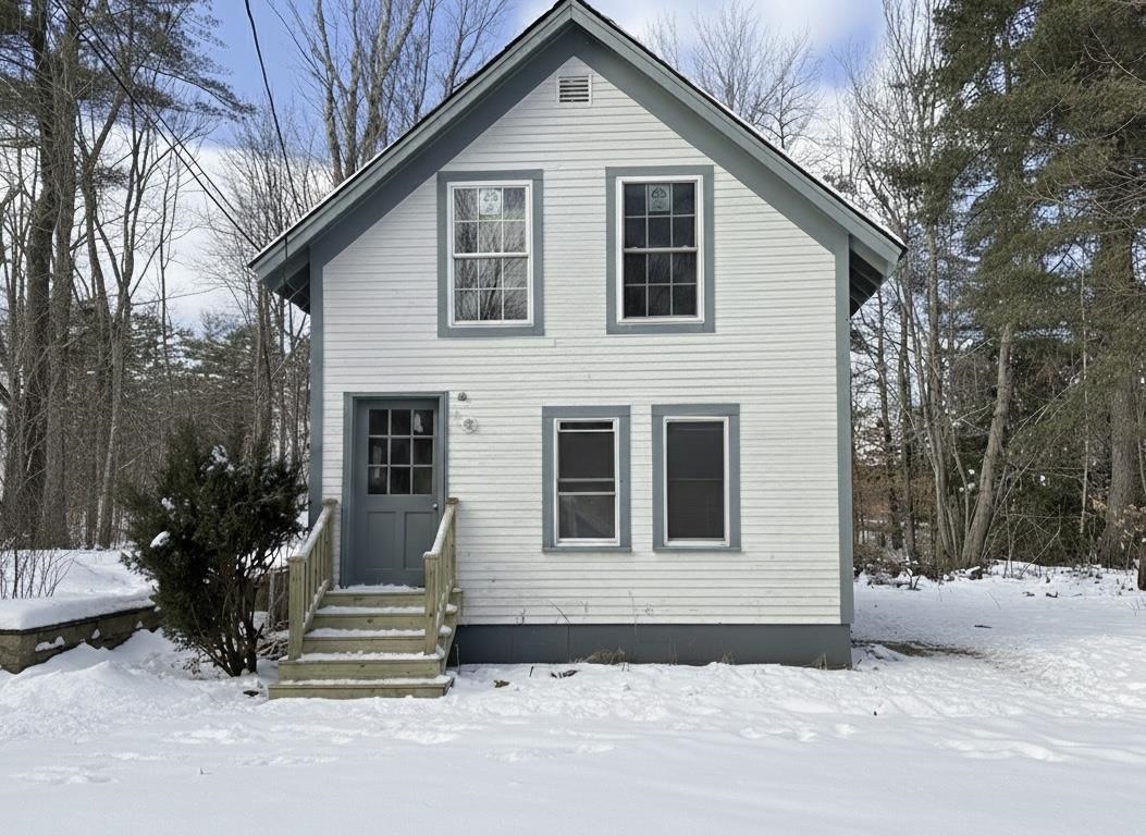 25 Huckins Street Ossipee, NH 03814 - Photo 2 of 6