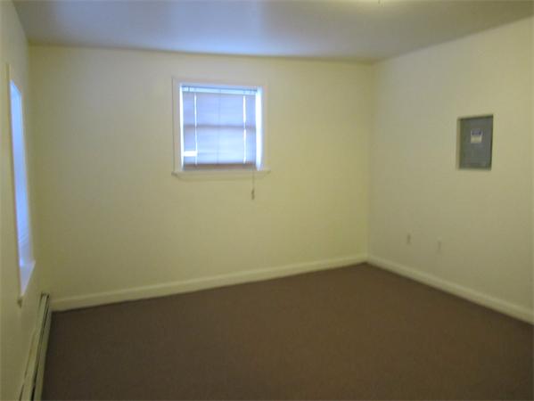 73 Dunn Road Revere, MA 02151 - Photo 3 of 7 Gallery Image 3