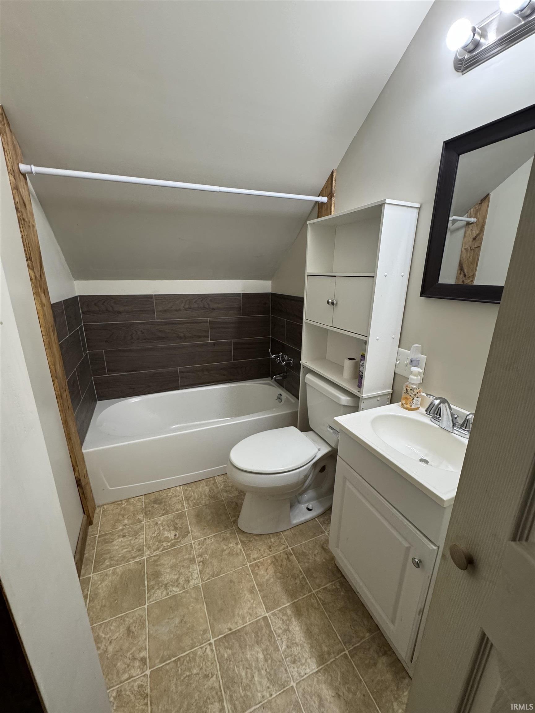 11522 Nobles Chapel Road Elberfeld, IN 47613 - Photo 20 of 36