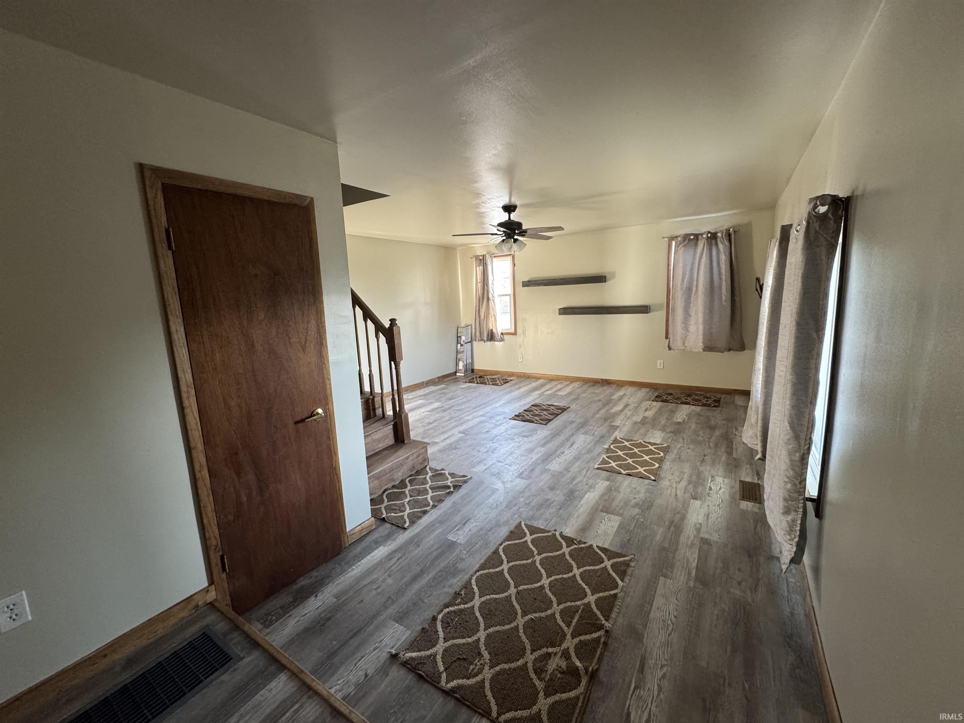 11522 Nobles Chapel Road Elberfeld, IN 47613 - Photo 10 of 36