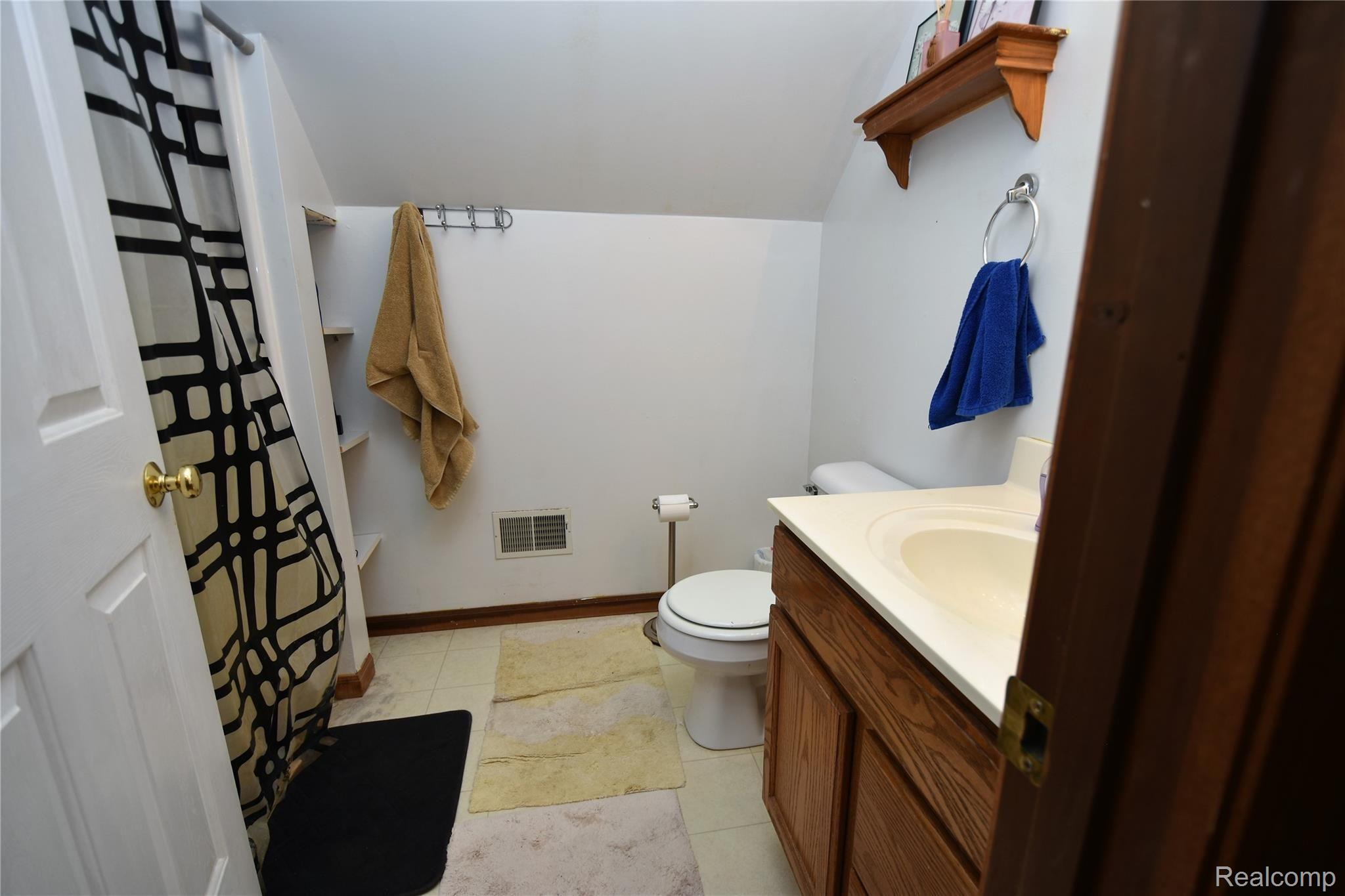 4179 Meldrum Road Casco, MI 48064 - Photo 26 of 50 DSC_9487.JPG