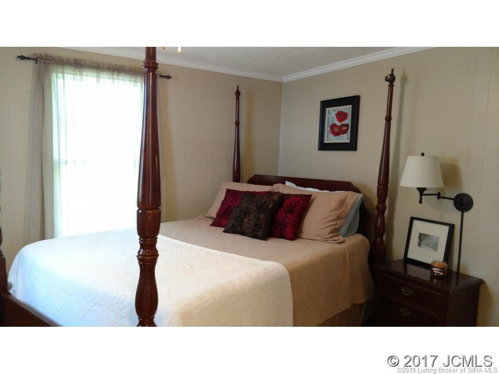 5581 West Foster Road Hanover, IN 47243 - Photo 4 of 14