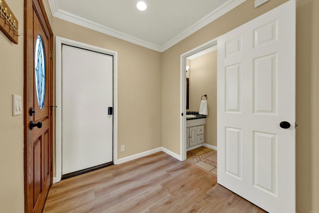 44552 La Paz Road Temecula, CA 92592 - Photo 9 of 64