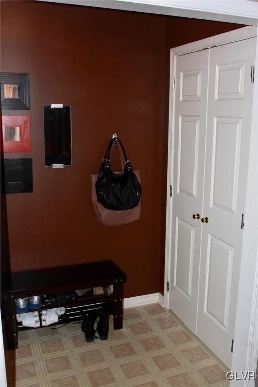 938 Cold Spring Road, Unit 1 Allentown, PA 18103 - Photo 3 of 18 Gallery Image 3