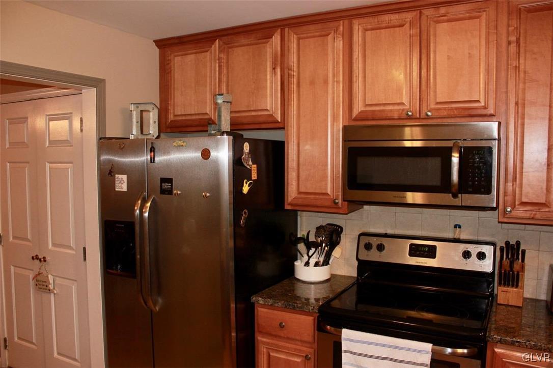 938 Cold Spring Road, Unit 1 Allentown, PA 18103 - Photo 6 of 18 Gallery Image 6