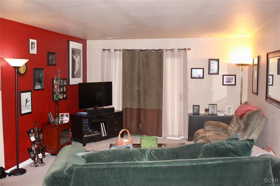 938 Cold Spring Road, Unit 1 Allentown, PA 18103 - Photo 8 of 18 Gallery Image 8